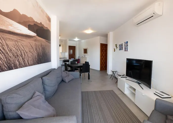 Apartamento Edf. Almijara 3ºe *